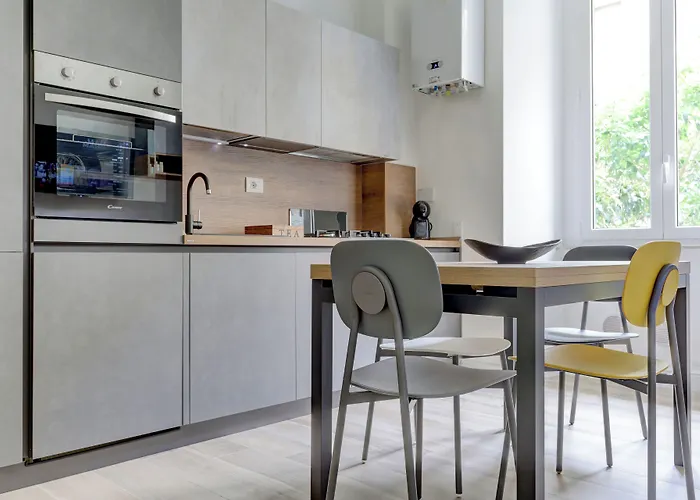 San Giovanni Cozy - And Apartment *